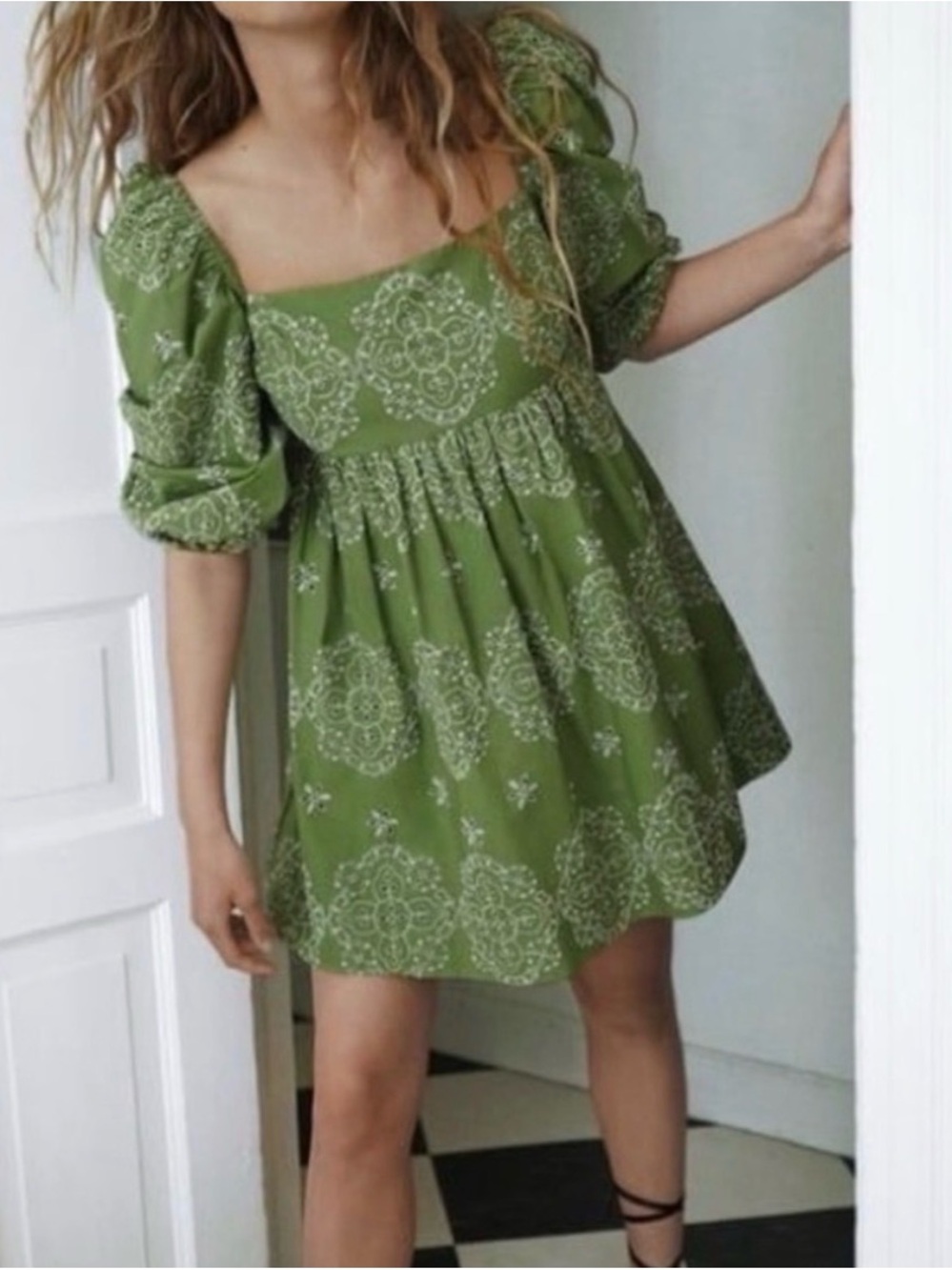 ZARA Green Eyelet Embroidered Puff Sleeve Mini Dress – Size S